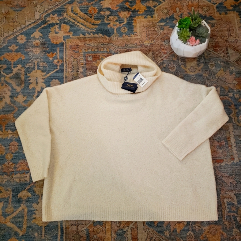NWT Ralph Lauren cashmere cowl neck sweater 🤍